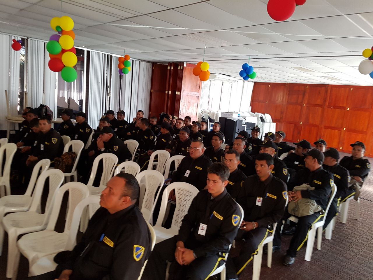 Training personnel of security Puerto Corinto