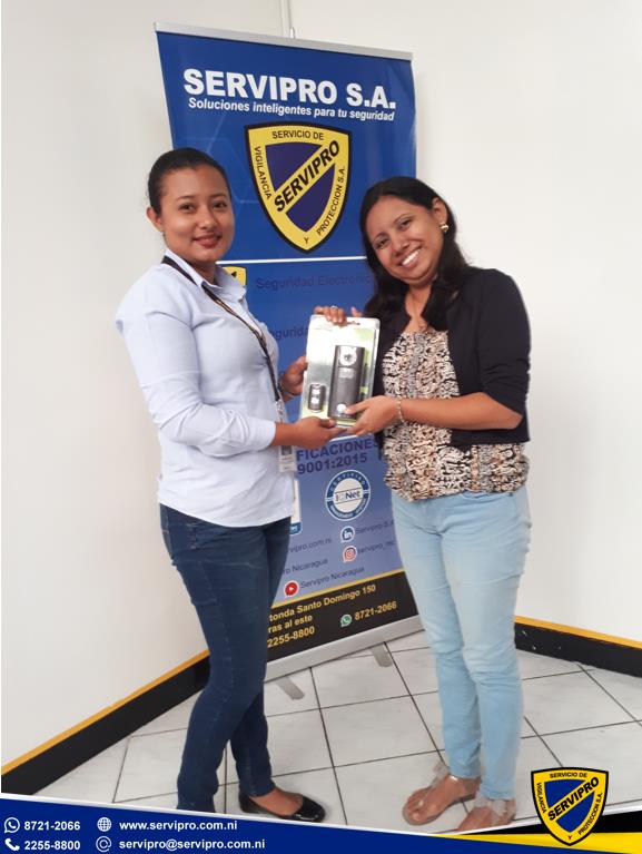 Entrega de Premio ganadoras de Dinámica Facebook